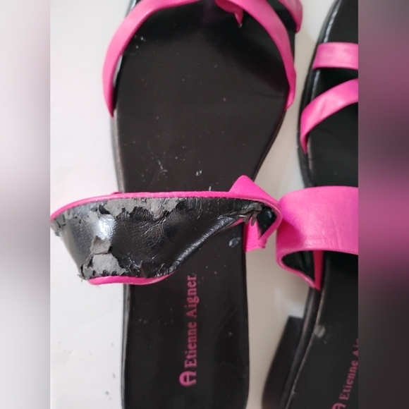 Etienne Aigner Fushia Hot Pink Genuine Leather Sandals Sandy Cay Flat Size 8 - Picture 9 of 9